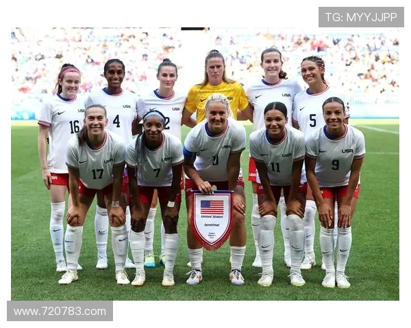 1998年世界杯德国队黄金阵容全景回顾与战术解析六大名将风采再现