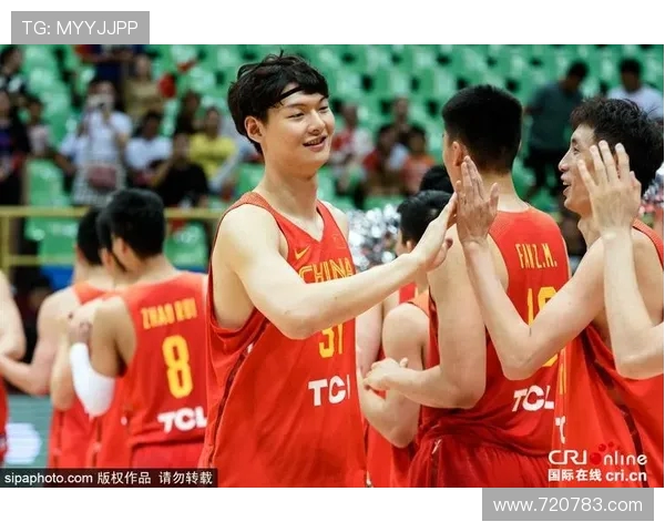 温州职业足球俱乐部正式宣布伊拉力丁阿不都黑尼加盟新赛季阵容